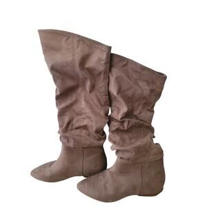 Justfab Women's Issey Flat Faux Suede Boot